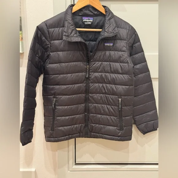 Patagonia Kids Charcoal Puffer Jacket - Picture 1 of 3